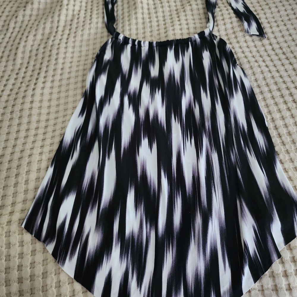 Elegant Black and White Halter Swim Top